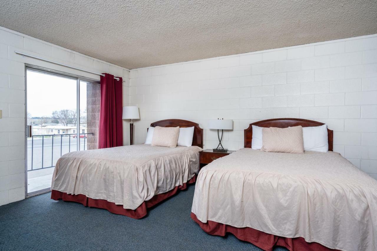 M&M Motel Connell ภายนอก รูปภาพ