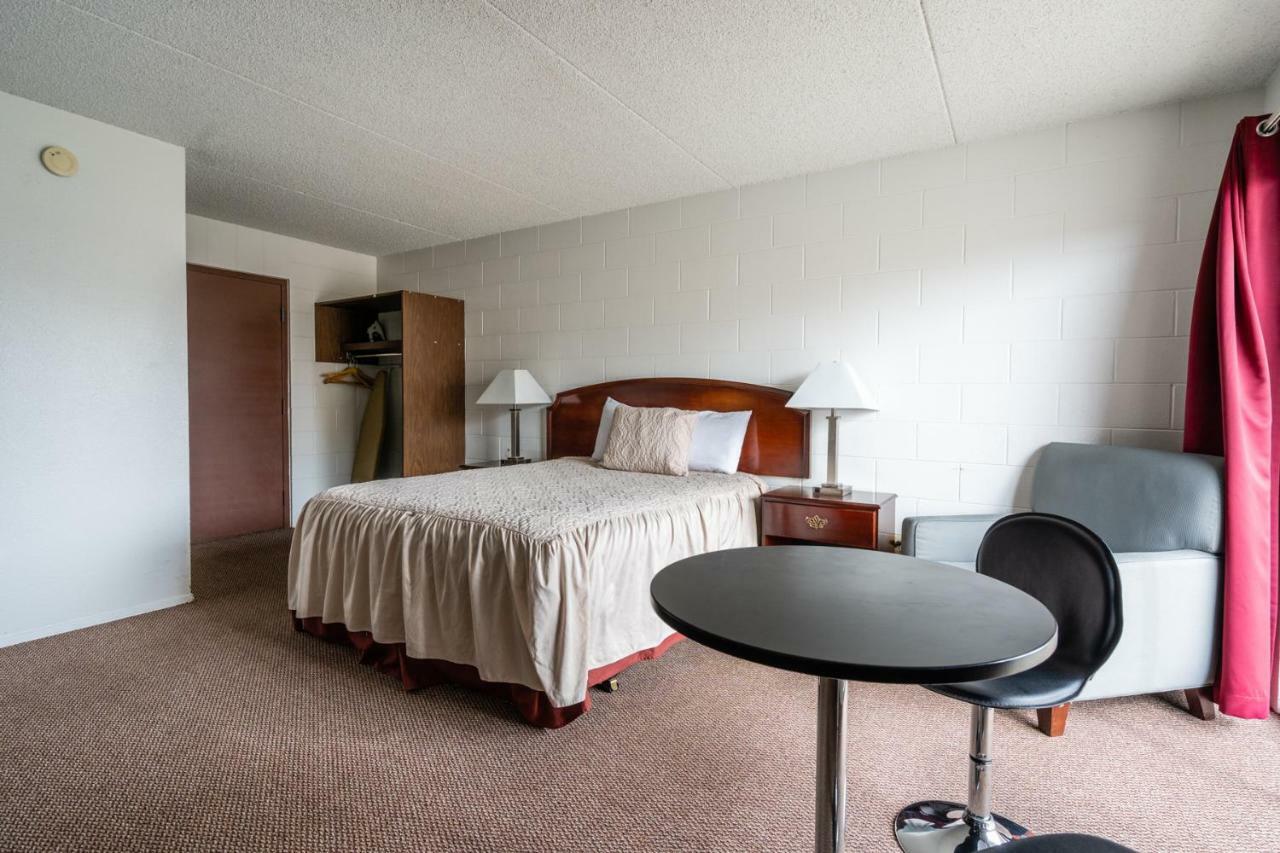 M&M Motel Connell ภายนอก รูปภาพ